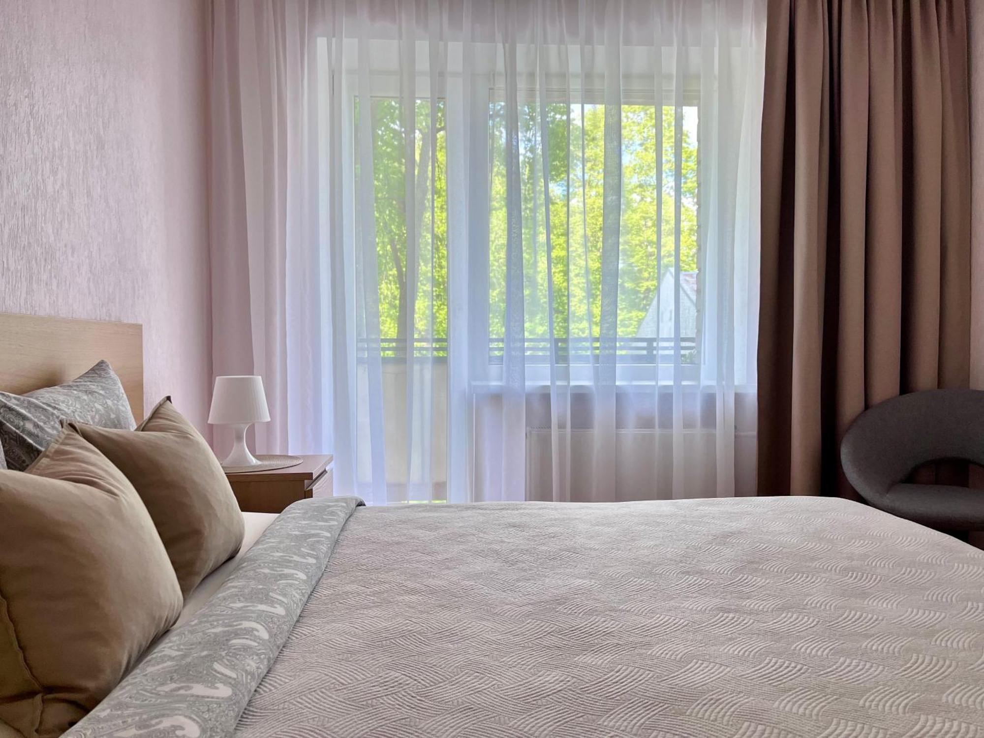 Center Two Bedroom Apartment Daugavpils Esterno foto